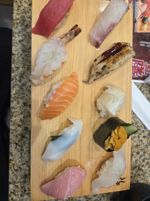 江戸前回転鮨 紀州弥一 天王寺MIOプラザ店 （Kishu Yaichi