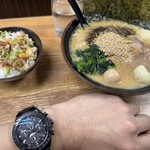 らっち家 - ラーメンと旨めし