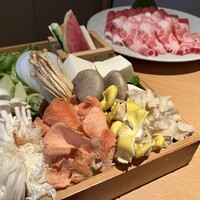 しゃぶ輝 黒毛和牛しゃぶしゃぶ・すき焼き専門店 新橋店 - 