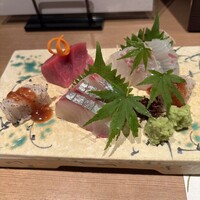 和diningひで - お造り　四種盛り　毎回、新鮮で美味しい‼️