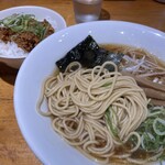 喜元門 - 麺の様子