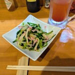 はな花 - ぬたと蒲鉾のカラシ醤油出汁の和え物