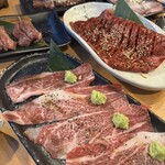 炭火焼肉 ひびの亭 - 