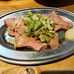 串屋横丁 浅草橋一号店 - ハラミ刺し(ハーフ)