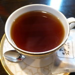 Kohiyarampu - アメリカンコーヒー、上から見るとこの薄さ