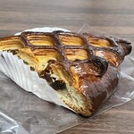 パンとカフェ nagi - ドライいちじくとクルミのパンガレット