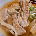新潟ラーメン なみ福 浅草店 - 適度に脂の抜けた豚バラチャーシュー