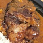 飯田商店 - 牛テールの赤ワイン煮込み✨