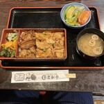 登利平 - 鳥めし松重