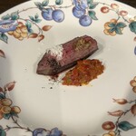 おのひづめ - 鹿のしきんぼに赤ピーマン