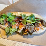 CAFE STAND PROPELLER - 料理写真:バインミー（プルコギ）600円