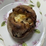 ル シズィエム サンス - バナナとクリームチーズのパン