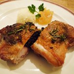 Herushi Kafe Nora - 地鶏の黒米ファルシ