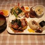 Okonomiyaki Manten - 万天ランチー！