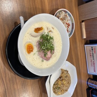 口コミ一覧 : 麺匠 麦之助 - 新田塚/ラーメン [食べログ]
