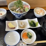 魚華 - 二色漬け丼セット