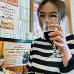 スリランカビ－ルで乾杯