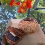 カントリーキッチン　ベーカリー  - カリカリのハニーあんバター＆和栗のクリームパン