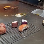 ステーキハウス ミディアムレア - 肝醤油バターソース