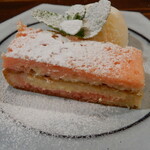 La Rondine - ドルチェ（ズッパイングレーゼ側）