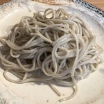 一東菴 - 三種食べ比べ① 北海道鹿追町牡丹蕎麦　　甘みが強い