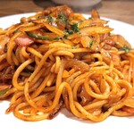 洋食バル ウルトラ - なんともおいしそうなナポリタン