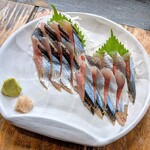 光る海 - サンマ刺し