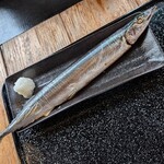 光る海 - 焼きサンマ