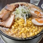 AKIHA麺屋 粋翔 - AKIHA味噌『白』　角煮　コーン　味玉TP