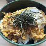 江戸切りそば ゆで太郎 - 料理写真:かつ丼　840円