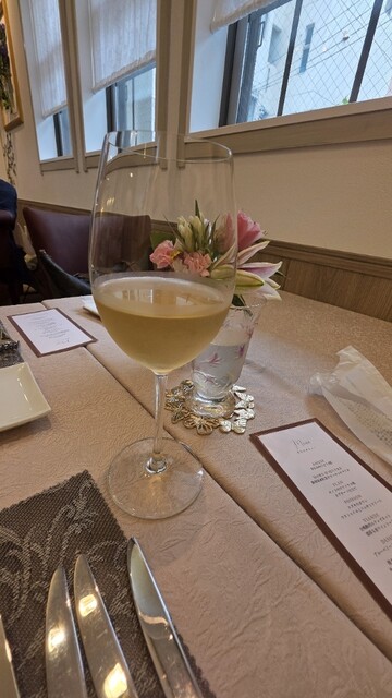 Hana to French   Restaurant  Le Bambi