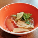 The lounge on the water - トルティーヤスープ