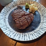 薪と炭焼き いと半 - シャトーブリアン【ロース肉】M