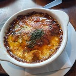 薪と炭焼き いと半 - 北総花牛の濃厚グラタン