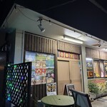 カーサ パスカーレ - 外観（夜20時頃）