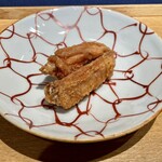 一碗水 - 八碟　あみえび塩漬け手羽先唐揚げ