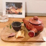 レモンカフェ - 真菰茶(まこもちゃ)