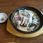 ジョリーパスタ - 料理写真:播磨灘産牡蠣のクリームソース・柚子胡椒添え