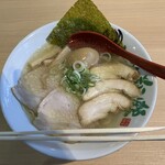 地鶏らーめん 翔鶴 - 特製塩ラーメン 
