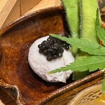 恵比寿 鮨 謙心 - 里芋のキャビア載せ、うまい！