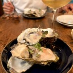 ビストロ チック - 岩牡蠣