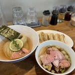 ヨコクラストアハウス - 