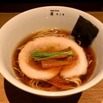 ニッポン ラーメン 凛 トウキョウ - 醤油らぁ麺