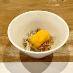 酒楽亭 空庵 - 鴨皮の燻製と木の子とろろ