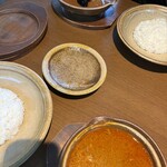 カレー工房インド ガンガ店 - マトンカリとやさいカシミールカリ