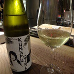 臥薪 - 「KUNGFU GIRL」950円＋税は白ワイン