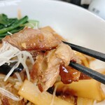 光華 - ルーローハン