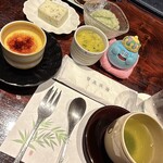 賛否両論 - 全部食べました！すんごいお腹いっぱい！ほんのちょっとずつの6種類全部盛りプレート欲しい！