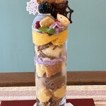 Art Gallery Cafe 茶々華 - ハロウィンパフェ