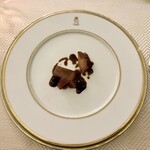 SALONE TOKYO - カシスのソースがフレンチの様です。